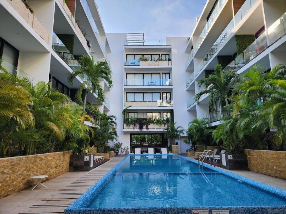 Stunning 1 Bdrm Condo Gym-Pool 10 Min To The Beach & Quinta Av Плая-дель-Кармен Экстерьер фото